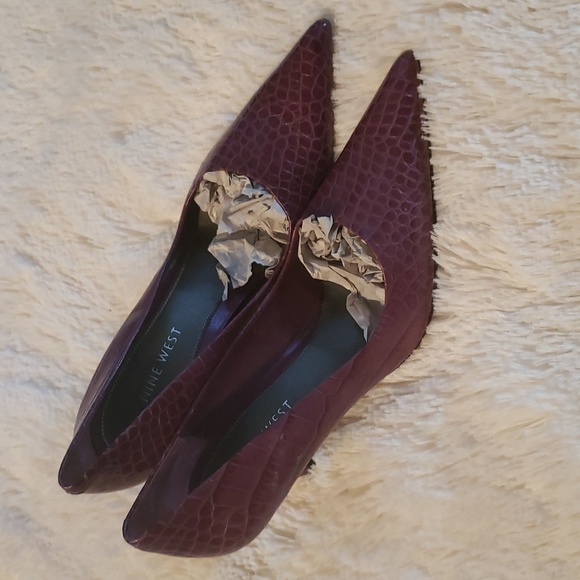 Nine West pointy toes heels - Picture 7 of 8